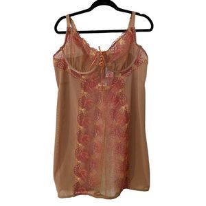 NWT Torrid Lace Chemise Size 2 2X